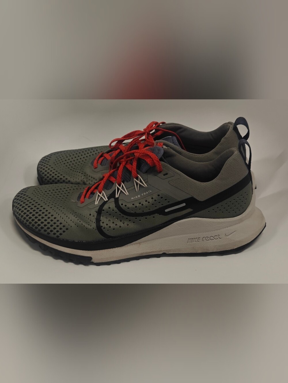 Nike React Pegasus Trail 4 Men’s Trail Running Shoes Size 12 Dark Stucco Black.